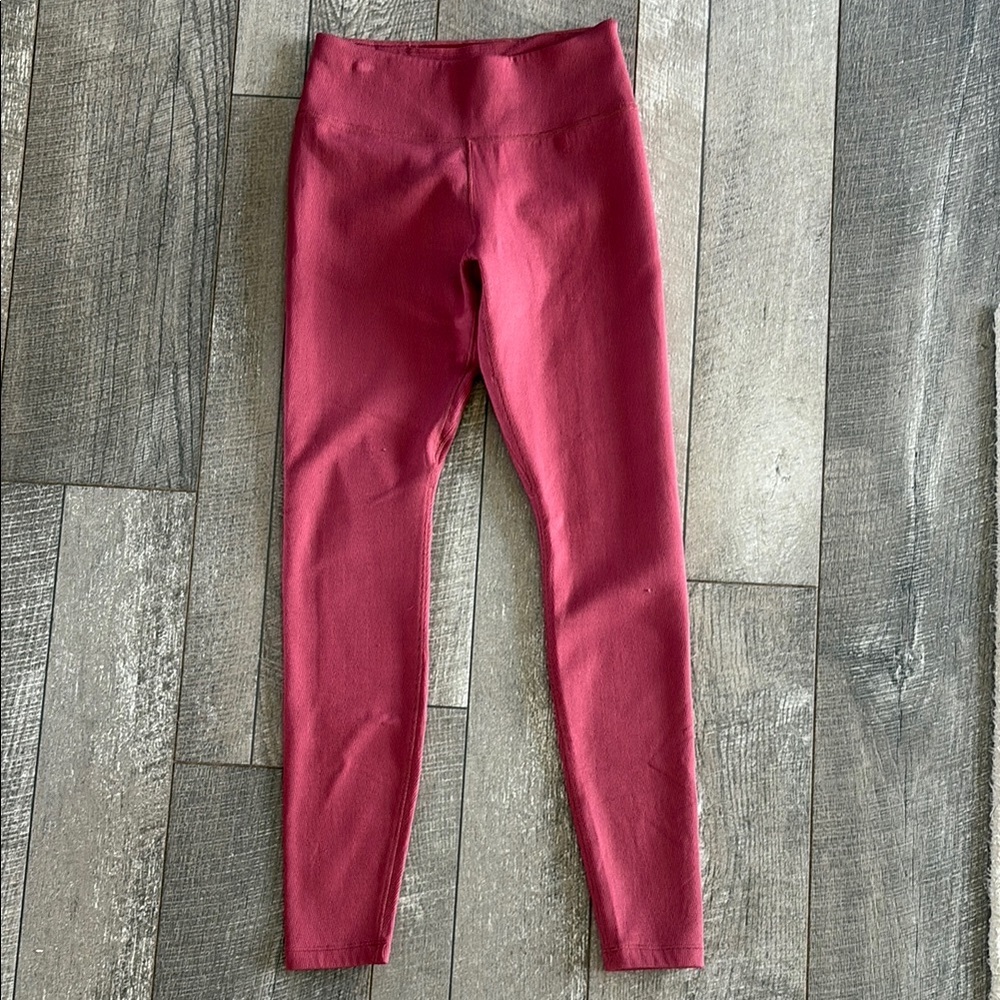Nike Therma-Fit ONE Size XS High-Waisted Pomegranate Leggings - Picture 2 of 5